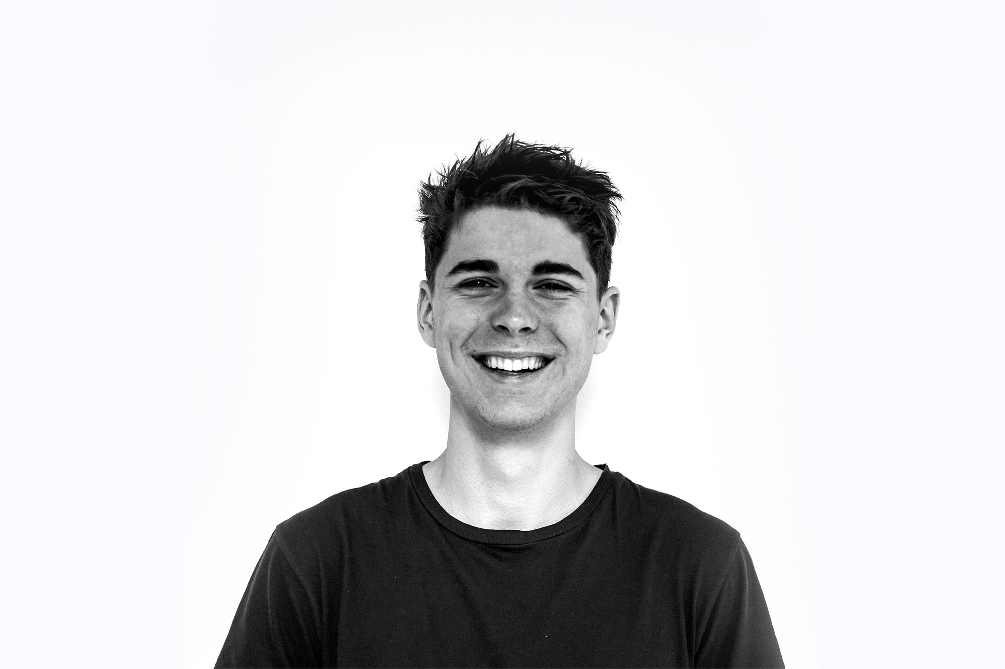 Luther Angular 22 portfolio template home page in light mode